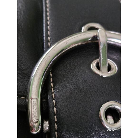 Vintage Coach(9247) Black Leather Soho Magnetic Buckle Flap Purse/Bag - Picture 6 of 14